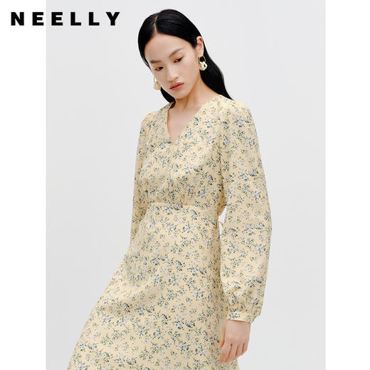 NEELLY纳俪商场同款法式v领碎花连衣裙早秋新款收腰温柔气质长裙N23081Y01077 商品图2