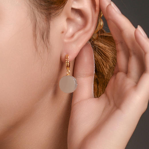 精选温润老熟的和田玉冰底烟紫玉料首饰系列 商品图3