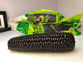 【玉米界的“黑珍珠” 】2025年新茬山西忻州黑糯玉米 约220g/根 软糯香甜 独立包装 黑玉米农产品 常温避光保存 冷藏（0℃-4℃）更佳