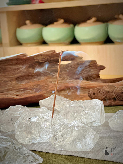 禅系列——白水晶原石香插套组 商品图4