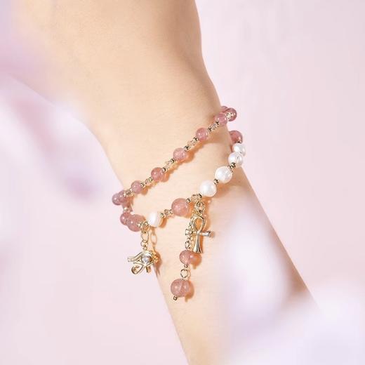 大英博物馆安卡系列 草莓晶粉色晶石 镀金淡水珍珠双圈手链首饰礼盒 商品图2