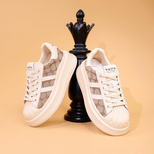 Safiya/索菲娅2023秋季新品新潮拼色贝壳头松糕透气厚底板鞋休闲鞋 SF33112444 商品图0