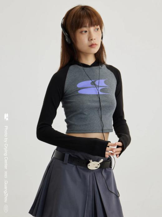 CryingCenter 美式辣妹撞色插肩袖连帽紧身长袖LOGO tee 哭喊中心 商品图4