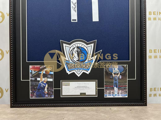 收藏系列 东契奇 独行侠队77号蓝色 亲笔签名球衣 商品图3