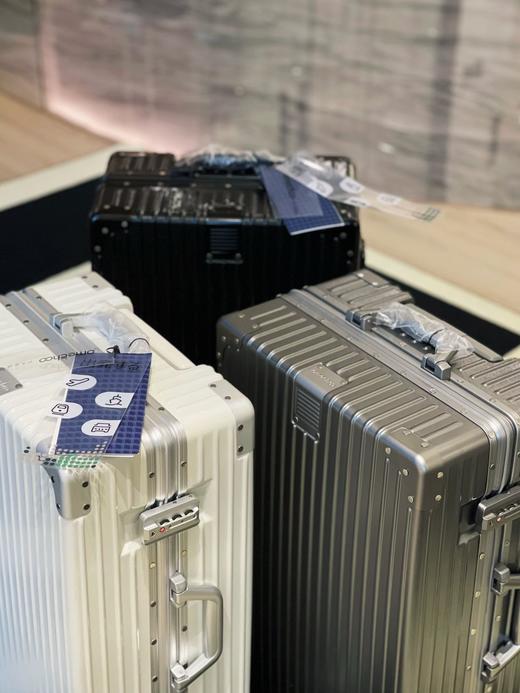 双11限时福利🎁旅行出差必备！正品！原价💰1480，三折298元抢🤩 𝙤𝙢𝙚𝙘𝙝𝙤𝙤欧米丘三代行李箱&泡泡云朵&巨无霸双层箱&前开盖奶油小方！✔超轻抗压【不退不换】 商品图10