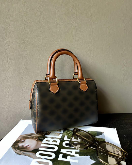 单品包邮 THS 7.29-无 塞林家 大牛工厂 标志性印花波士顿包 CQ1272 商品图1