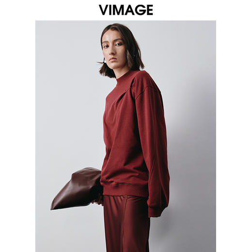 VIMAGE纬漫纪秋季新款时尚休闲宽松显瘦套头卫衣女上衣V2013608 商品图2