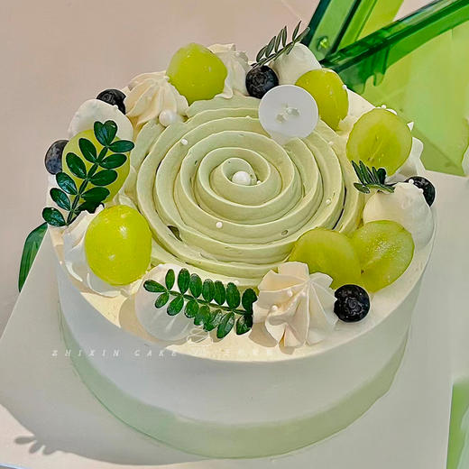 【茉莉青青】一颗青提，甜入你的心房 动物奶油 水果蛋糕 商品图0