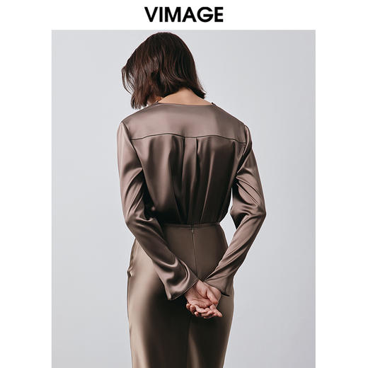 VIMAGE纬漫纪秋季新款优雅显瘦气质纯色小上衣V2013609 商品图4