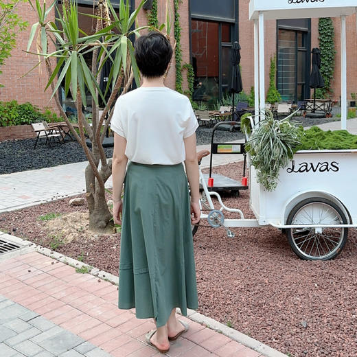 圣三利女装夏季中长款不规则百褶半身裙SL121B05 商品图2