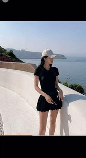 复团‼️抢先买‼️🔥【黑色连体泳衣】💰29.9包邮，看到这个泳衣！ 商品图1