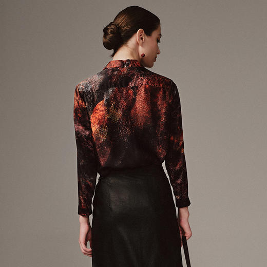 TANGY Collection天意高端2023秋季新品商场同款染秋系列女士衬衫 商品图2
