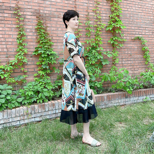 SAINT L’UCK/圣媛女装  新款优雅中长款雪纺花色连衣裙SA220L23 商品图1