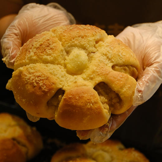 现烤面包—芋泥软欧 商品图0