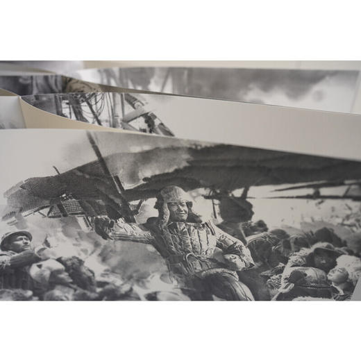 九神鹿绘本馆--铁人王进喜 荣获2021年冰心儿童图书奖。给孩子的人物传记绘本，震撼展现大庆精神、铁人精神，讲述老一辈的奋斗与梦想。美好是创造出来的。 商品图4