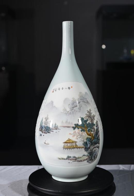 粉彩山水静山寻诗水滴瓶 商品图0