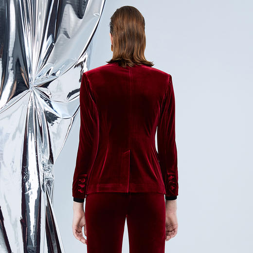 EITIE爱特爱秋季新款时尚百搭显瘦一粒扣外套女7503210 商品图4