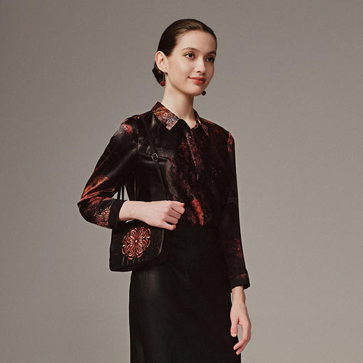 TANGY Collection天意高端2023秋季新品商场同款染秋系列女士衬衫 商品图1