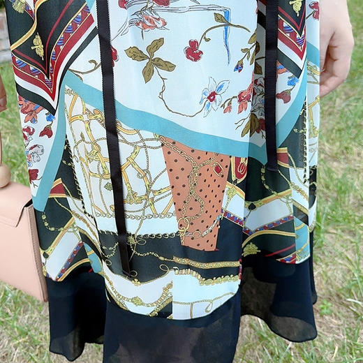 SAINT L’UCK/圣媛女装  新款优雅中长款雪纺花色连衣裙SA220L23 商品图4