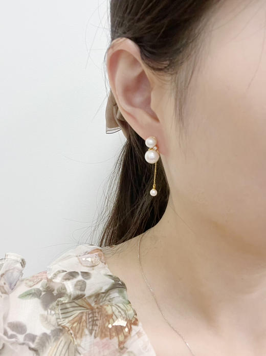 18K金akoya珍珠耳钉5.5-6+7.5-8+3.5-4mm 商品图6