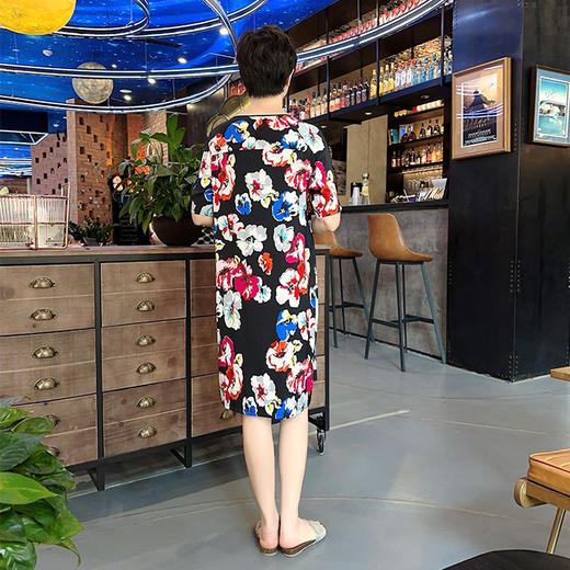 圣三利女装夏季中长款桑蚕丝印花连衣裙SL1927113 商品图2