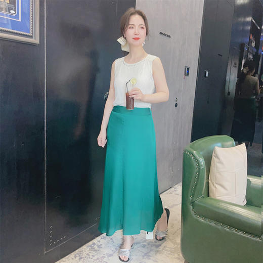 圣三利女装  优雅开叉中长款不规则迷笛裙SL2015146 商品图1