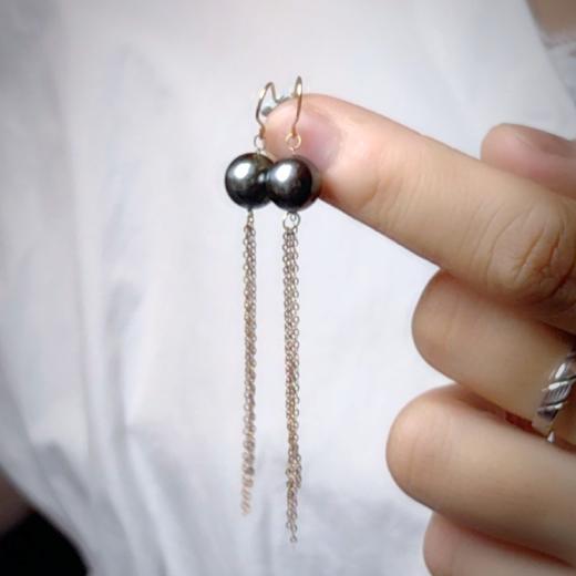 18k镶嵌塔希提海水黑珍珠耳环 商品图8
