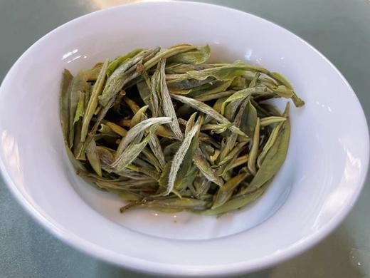 枞古大巧 白牡丹 荒小白 极枞荒野老树 90克/罐 200克/盒 商品图6