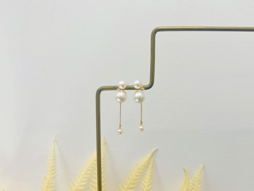 18K金akoya珍珠耳钉5.5-6+7.5-8+3.5-4mm 商品图2