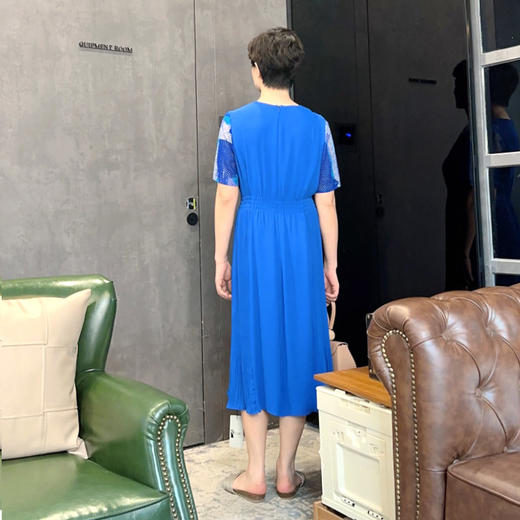 圣三利女装新夏季中长款V领雪纺花色连衣裙SL2027253 商品图2