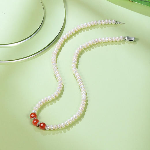周六福S925银淡水珍珠玛瑙项链 优雅时尚复古颈饰女生礼物官方 商品图4