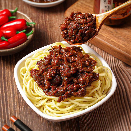 【下饭好搭档！老北京风味炸酱】不仅适合在家下厨，还能调配各种下饭菜、拌饭料汁。老北京炸酱面专用酱，即使炒菜也同样好吃。拌面酱火锅调味拌饭酱 商品图2