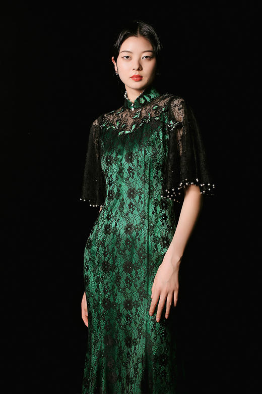 荷言HEYEN高定薄雾浓 蕾丝中式鱼尾手工旗袍高级定制时装周大秀 商品图4