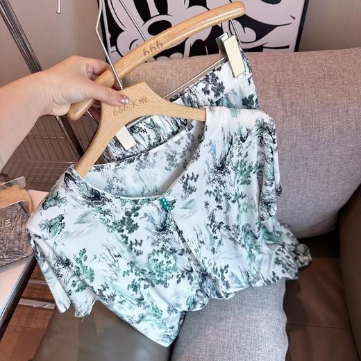 【夏季新款宽松大码居家套装】天然薄荷醇冰丝更加清凉 中老年妈妈短袖套装 满版印花高端清晰雅而不俗  商品图7