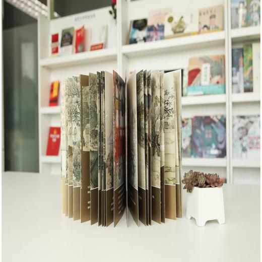 九神鹿绘本馆--清明上河图--十三郎 聆听智童故事，走进宋代真实场景，打开古代艺术世界 独家解读101个画面 一口气读懂《清明上河图》 赠《五马图》《瑞鹤图》《十咏图》《明皇避暑宫图》等多幅宋代名画 商品图1