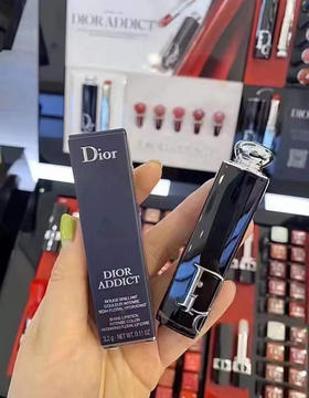 Dior迪奥漆光黑管口红740#