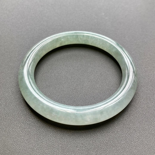 冰种淡晴水翡翠圆条手镯52 商品图2