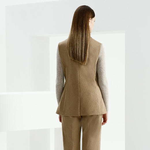 MH3A009  麦克斯菲瑞休闲马甲 商品图3