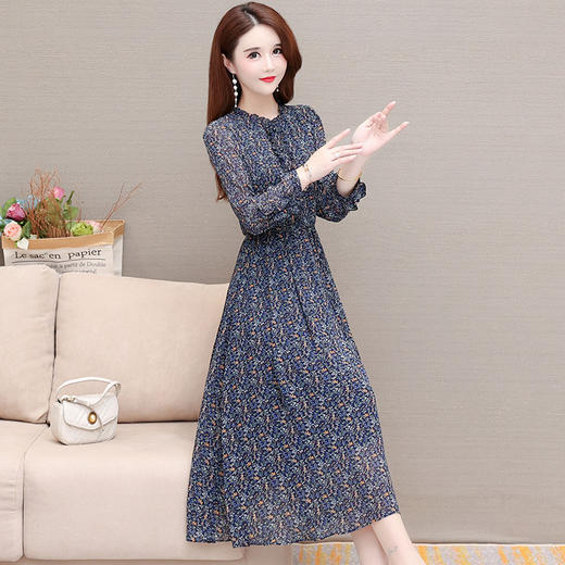 时尚气质长款高腰A字裙，蓝色碎花连衣裙QYM-KED-19808 -Y 商品图1