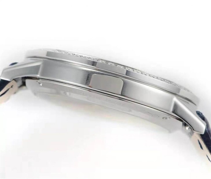 ZF厂积家约会系列3448420女表复刻表会一眼假吗?