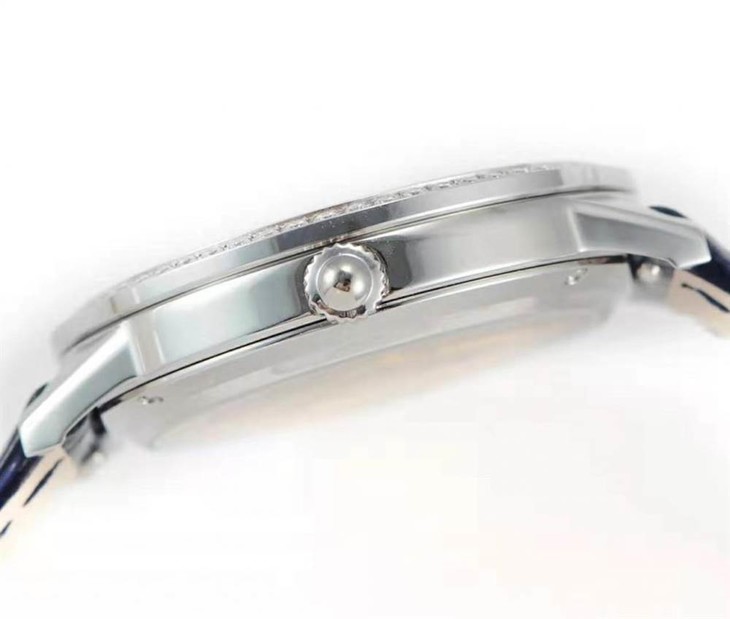 ZF厂积家约会系列3448420女表复刻表会一眼假吗?