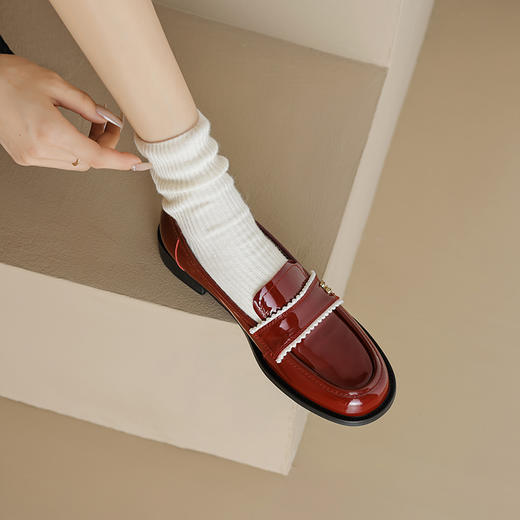 时尚减龄，里外全皮乐福单鞋LGYZ-673 商品图0