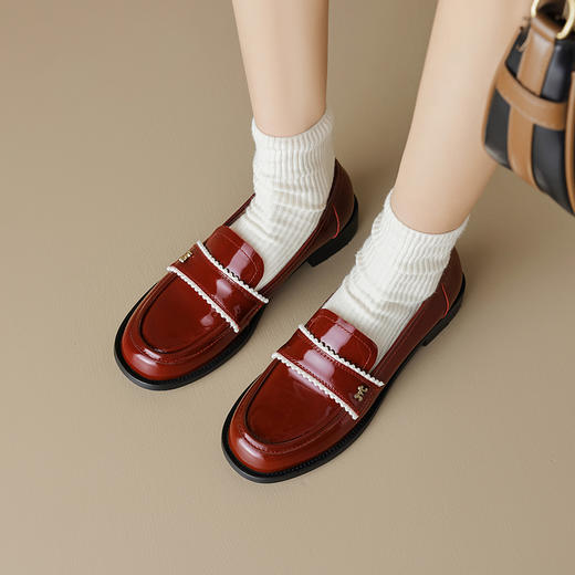 时尚减龄，里外全皮乐福单鞋LGYZ-673 商品图1