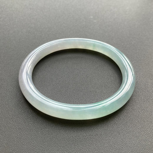 冰种飘阳绿翡翠细圆条贵妃镯53 商品图2