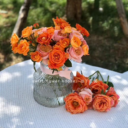 【第一天】长约50-55cm伦敦眼玫瑰8 橙色芭比多头玫瑰1 果汁泡泡2 欢乐颂玫瑰4（小老弟设计） 商品图6