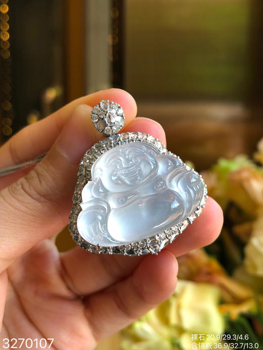 3270107，玻璃佛公吊坠。具体价格微信咨询 商品图2