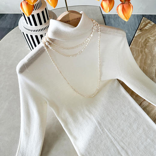 BeQueenStory 轻奢高端长袖修身半高领秋冬时尚洋气打底衫2023新 商品图3