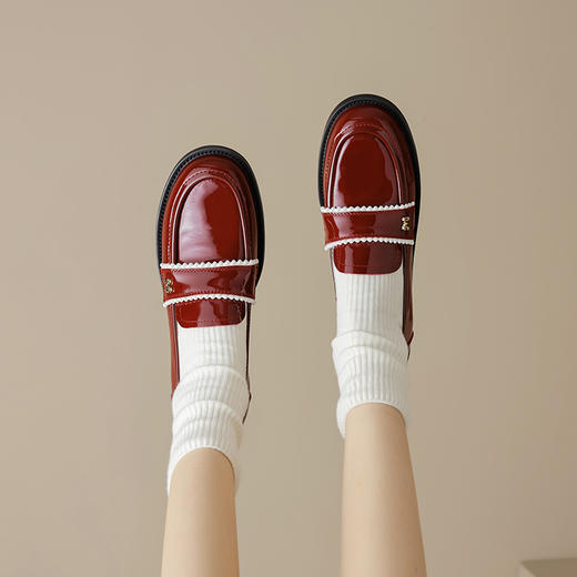 时尚减龄，里外全皮乐福单鞋LGYZ-673 商品图2