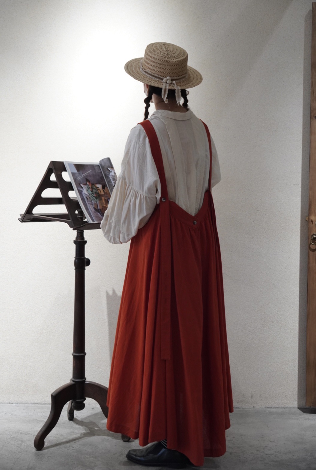 Khadi &Co白砖红藏蓝黑吊带裙