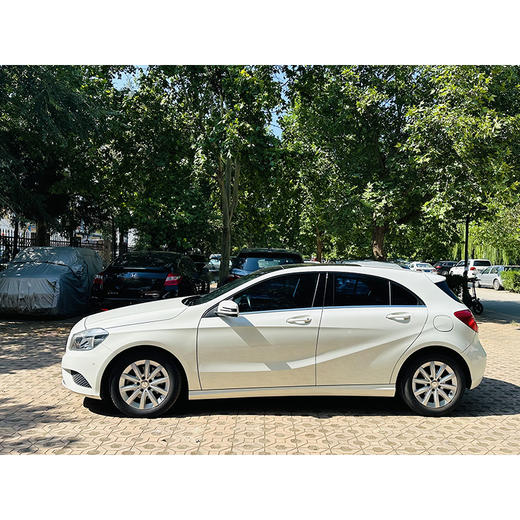 奔驰（进口）A 180 时尚型【长租-北京】 商品图4